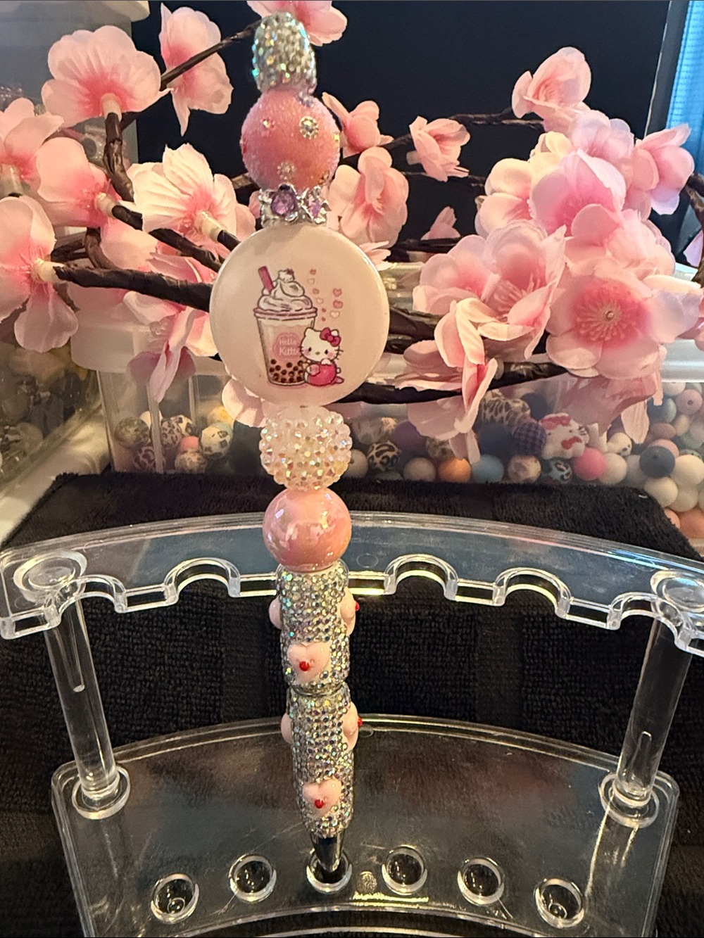 Hello Kitty Pink Beaded Stylus Pen